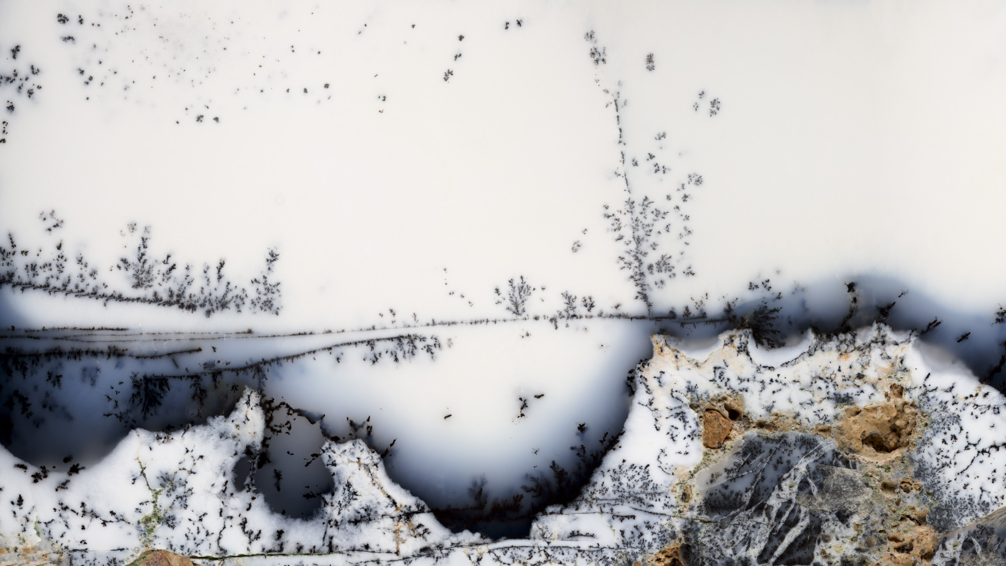 Mineral Dream, Paesina – Icy White